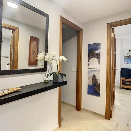 Playa La Vina P Torremolinos